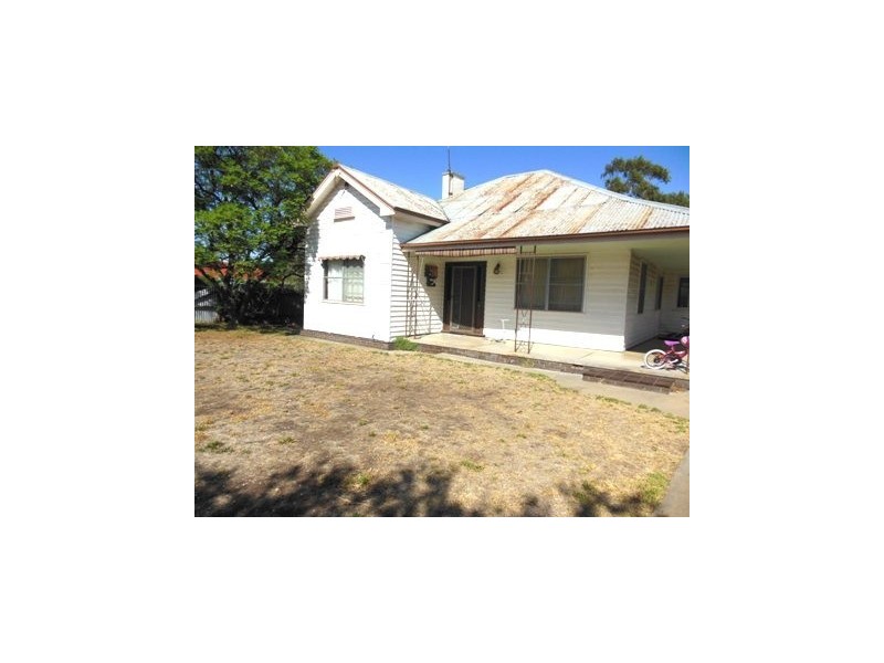 118 Anderson Street, Warracknabeal VIC 3393
