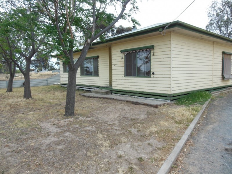 106 Upper Region Street, Dimboola VIC 3414