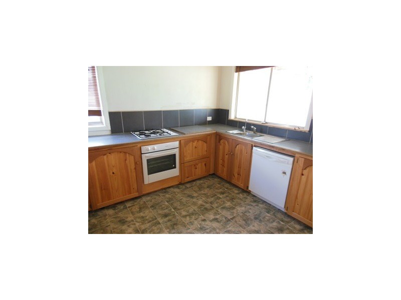 106 Upper Region Street, Dimboola VIC 3414