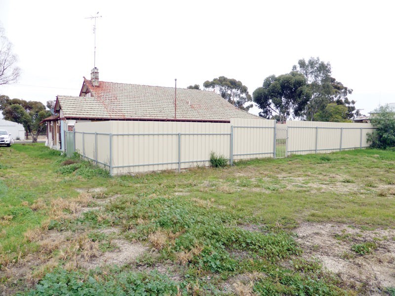 74 Upper Regions Street, Dimboola VIC 3414