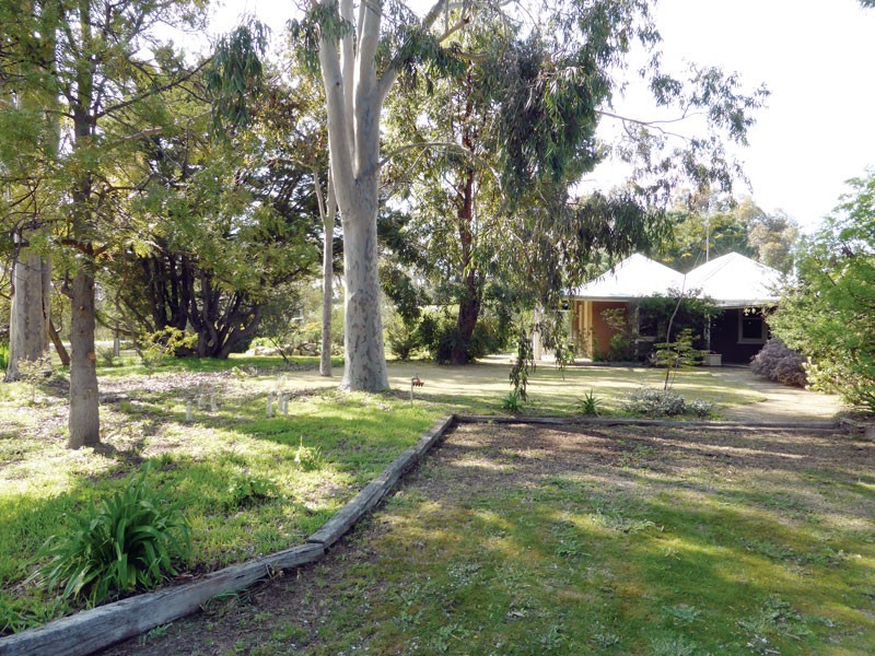 10 McKenzie Creek Reserve Road, Mckenzie Creek VIC 3401