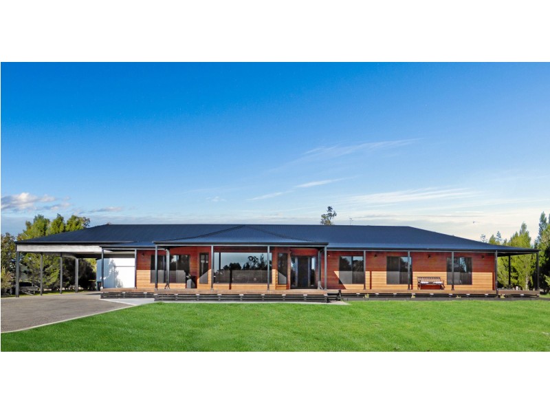 15 Blue Wren Drive, Haven VIC 3401