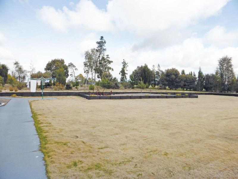 15 Blue Wren Drive, Haven VIC 3401