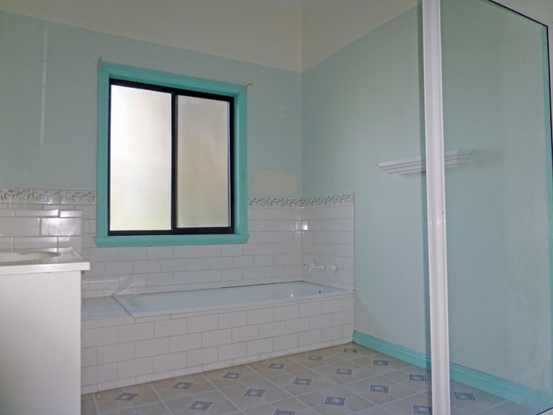 74 Snowball Drive, Quantong VIC 3401