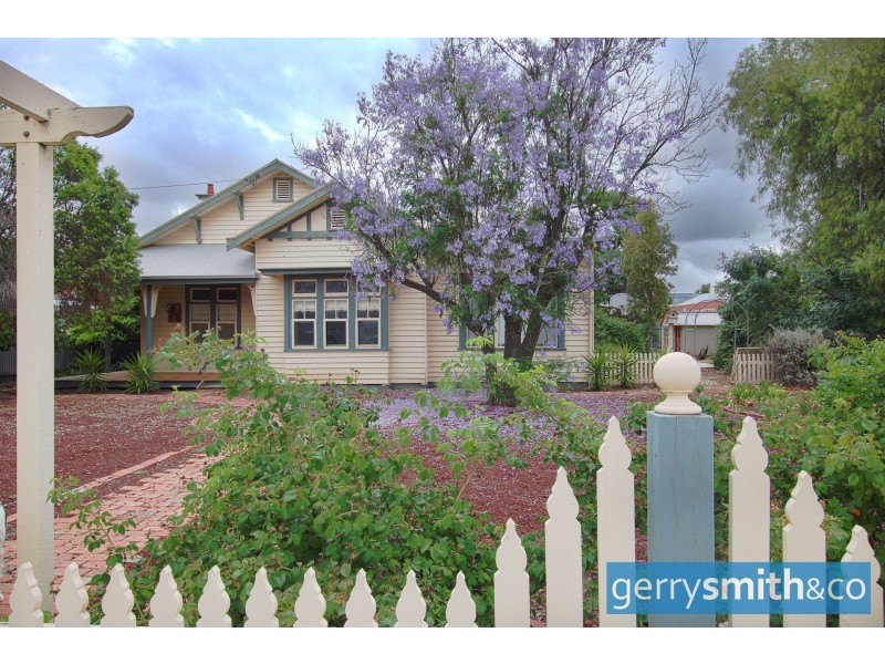 44 Devereux Street, Warracknabeal VIC 3393