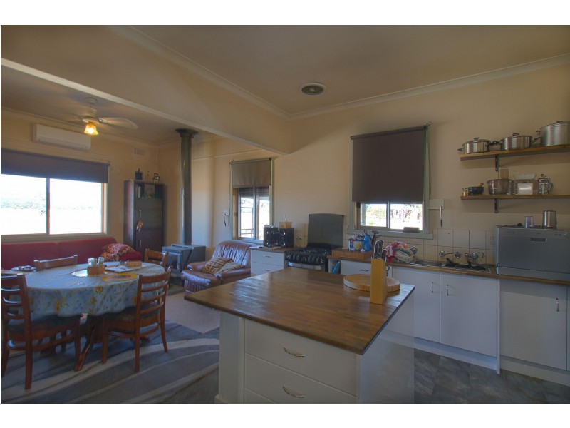 180 Golton Road, Dadswells Bridge VIC 3385