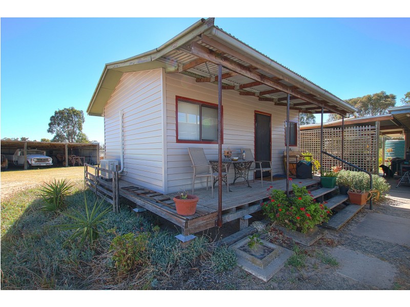 180 Golton Road, Dadswells Bridge VIC 3385