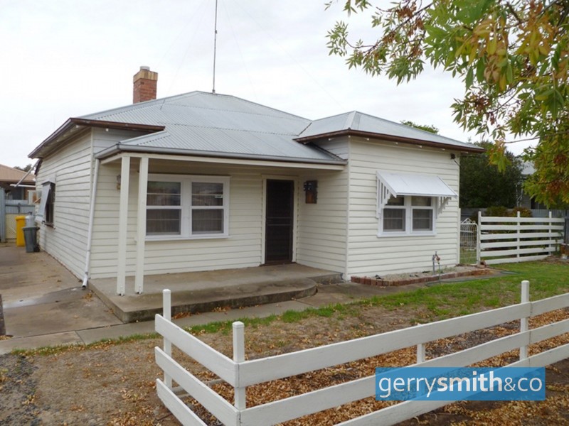 4 Franklin Street, Warracknabeal VIC 3393