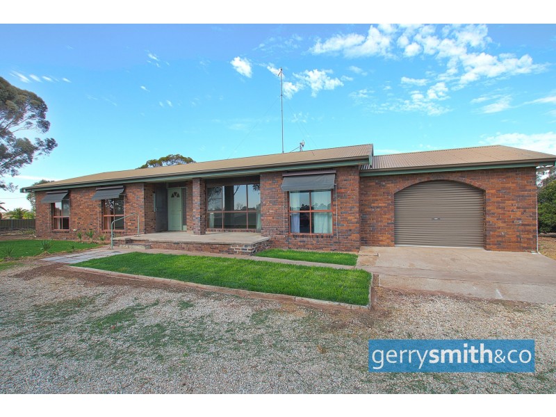 28 Longerenong Road, Dooen VIC 3401