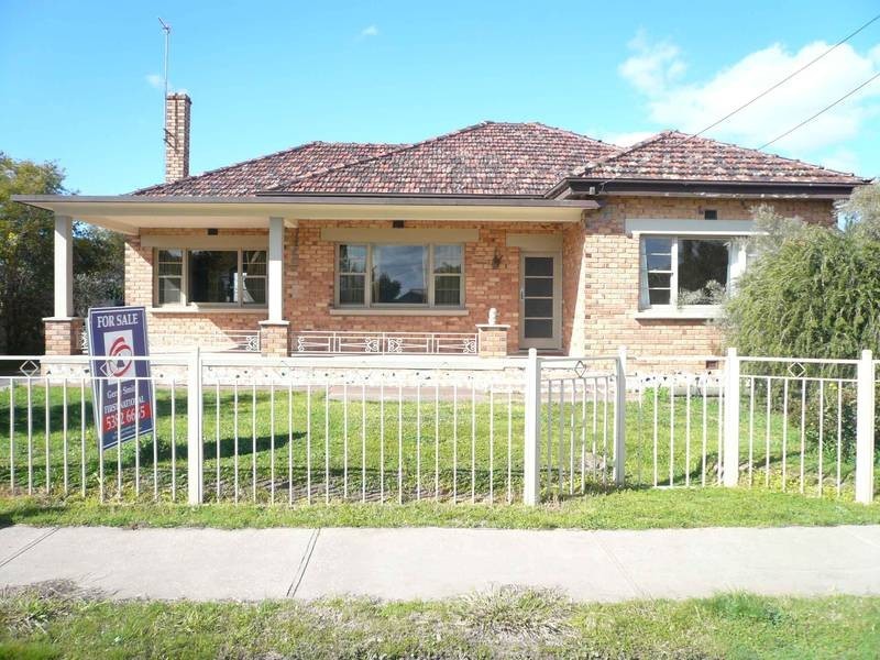 27 Stawell Road, Horsham VIC 3400