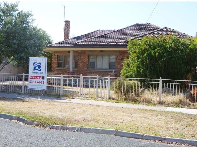 27 Stawell Road, Horsham VIC 3400