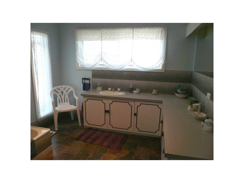 Warracknabeal VIC 3393