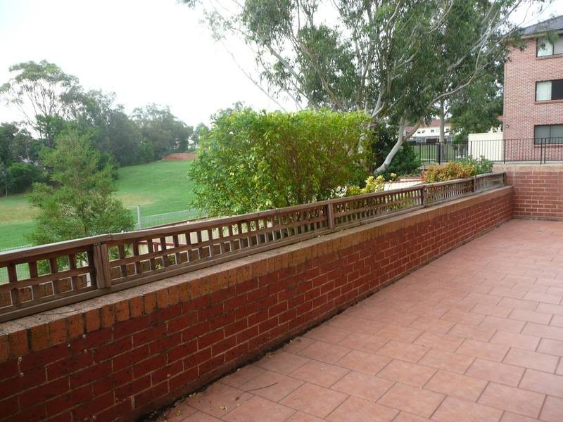 2/25 MELANIE STREET, Bankstown NSW 2200