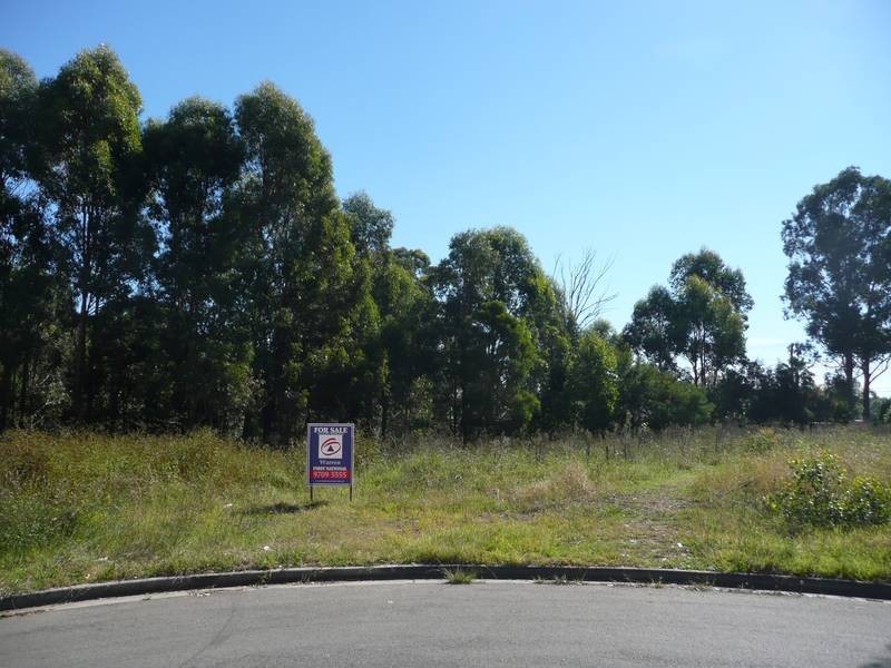 805 CARNARVON CRESCENT, Georges Hall NSW 2198