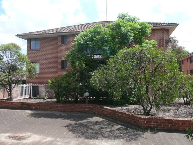 23/125 MEREDITH STREET, Bankstown NSW 2200
