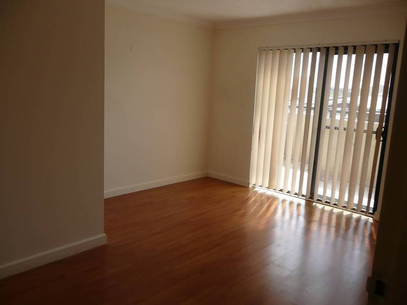 6/13 RESTWELL STREET, Bankstown NSW 2200