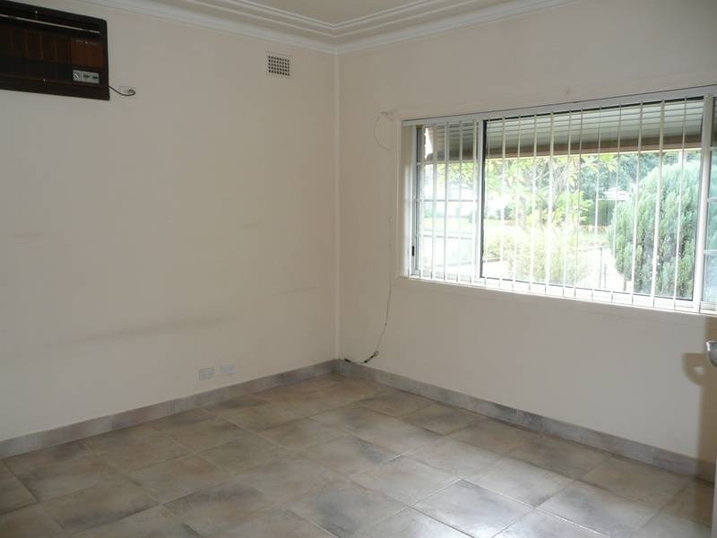 14 FIFTH AVENUE, Condell Park NSW 2200