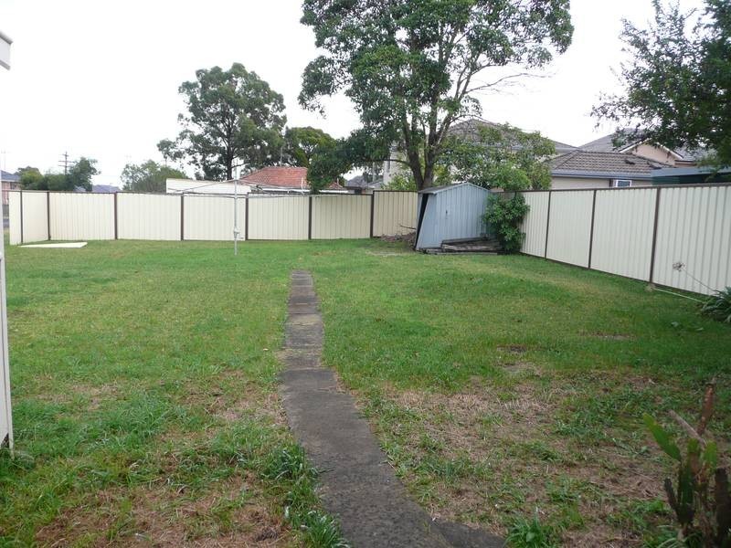 14 FIFTH AVENUE, Condell Park NSW 2200