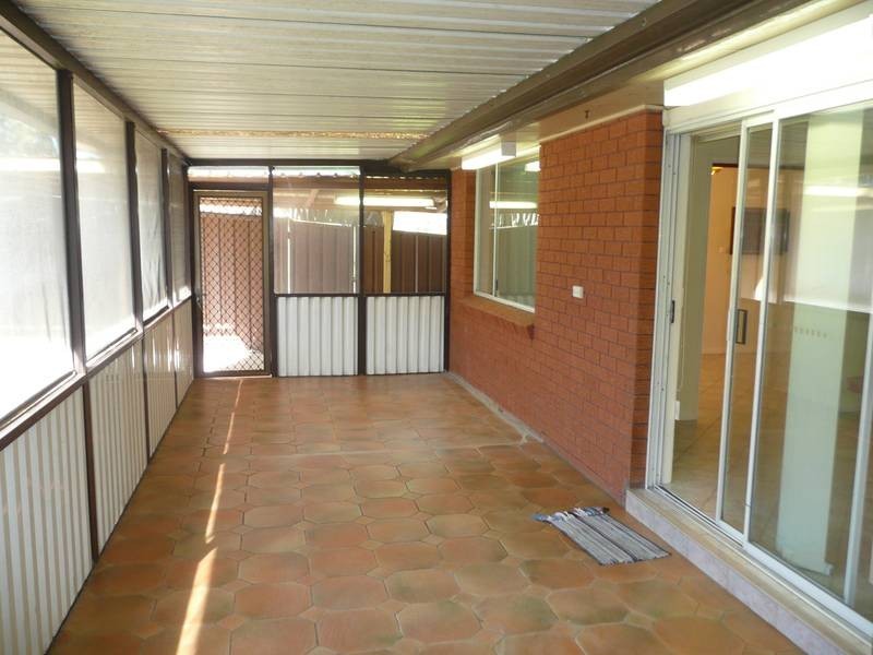 50 KURRAJONG AVENUE, Georges Hall NSW 2198