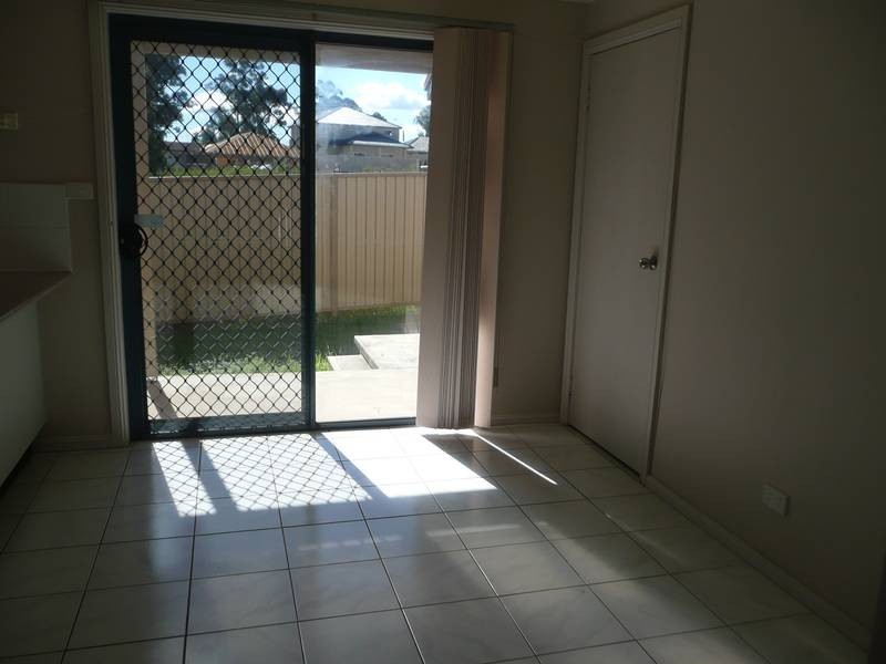 6/16A BALMORAL CRESCENT, Georges Hall NSW 2198