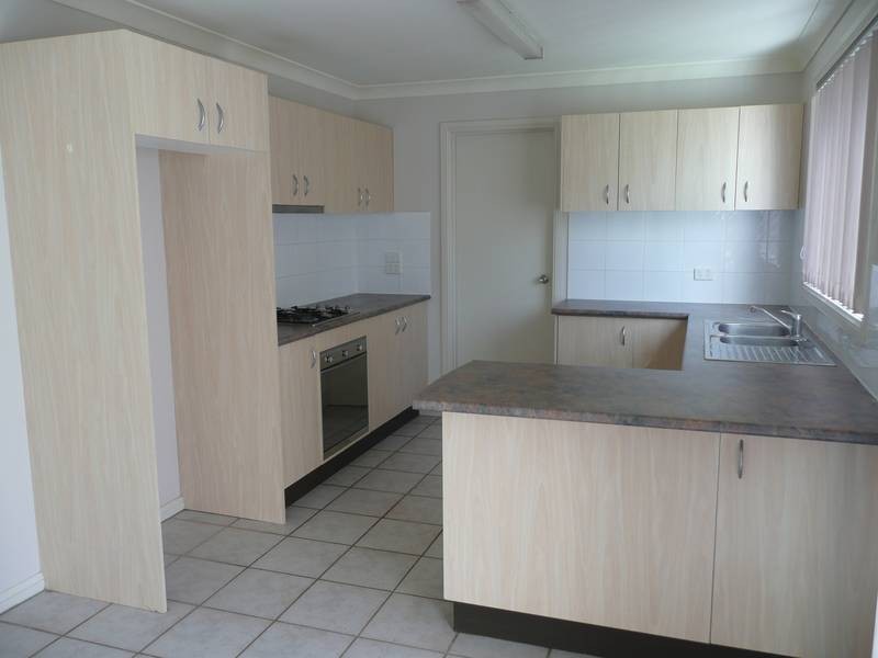 9&10/16A BALMORAL CRESCENT, Georges Hall NSW 2198