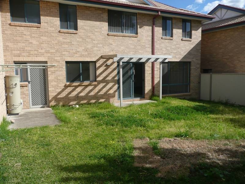 9&10/16A BALMORAL CRESCENT, Georges Hall NSW 2198