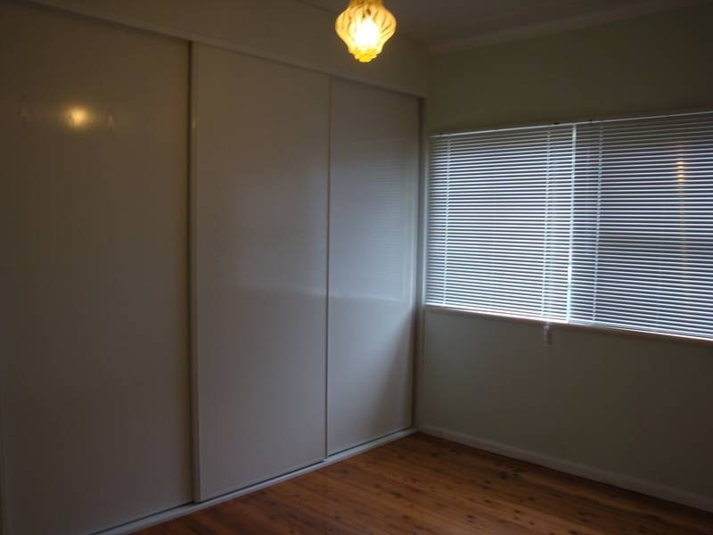 23 BRADSHAW AVENUE, Moorebank NSW 2170