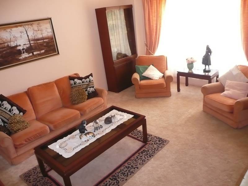 85 REX ROAD, Georges Hall NSW 2198