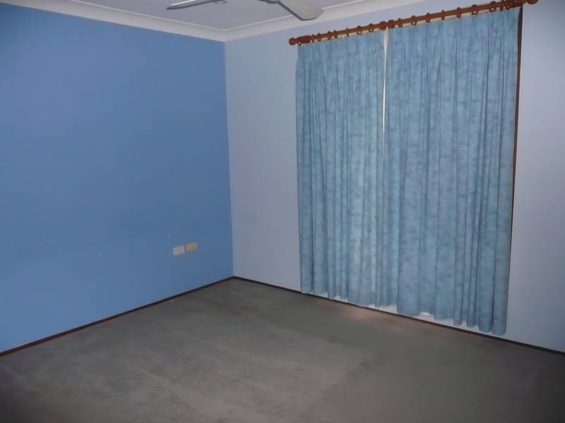 8 Birdwood, Georges Hall NSW 2198