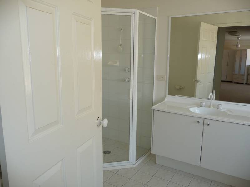 15 Geebung Court, Voyager Point NSW 2172