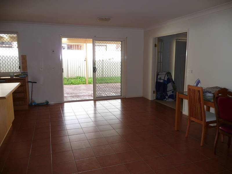 15 Geebung Court, Voyager Point NSW 2172
