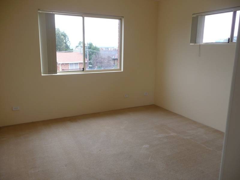 13/5-7 Myrtle, Bankstown NSW 2200