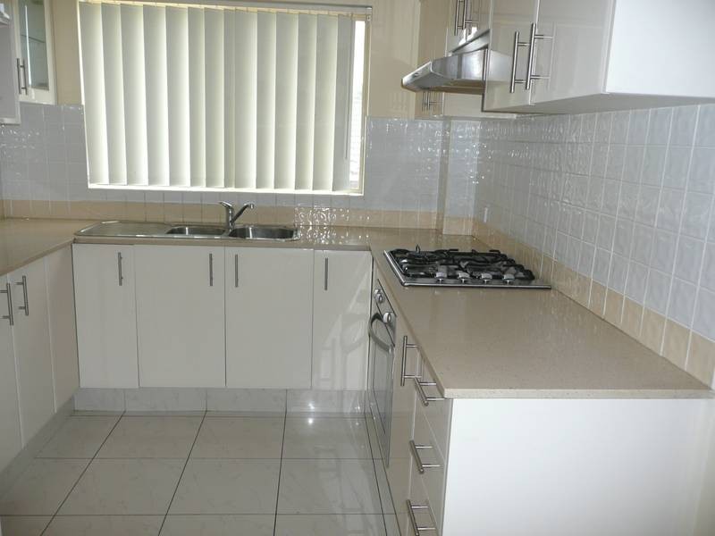 13/5-7 Myrtle, Bankstown NSW 2200