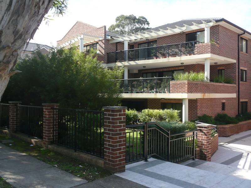 9/35-39 CAIRDS AVENUE, Bankstown NSW 2200