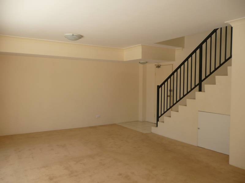 9/35-39 CAIRDS AVENUE, Bankstown NSW 2200
