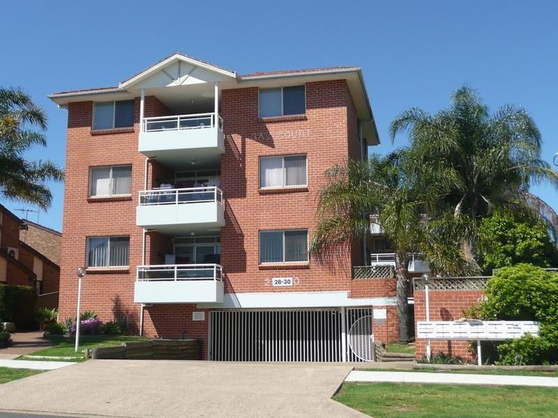 12/28 WHITE AVENUE, Bankstown NSW 2200
