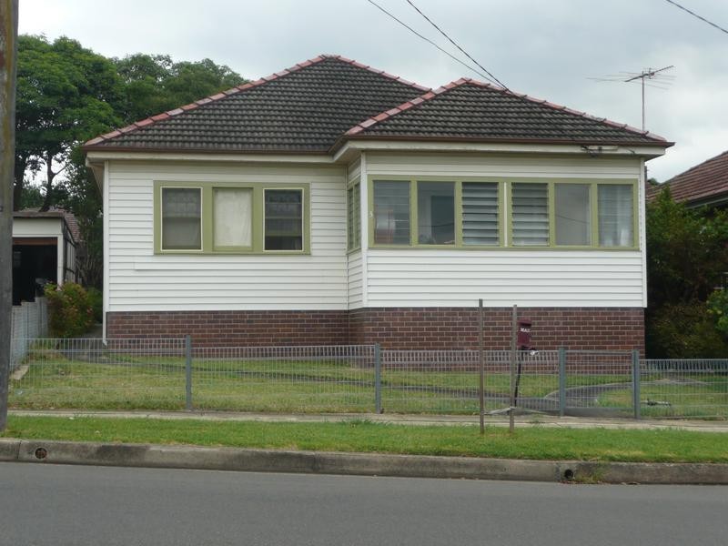 3 ROMILLY STREET, Riverwood NSW 2210