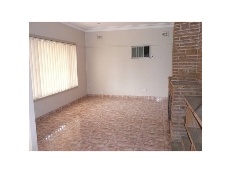 3 BURROWS, Chester Hill NSW 2162