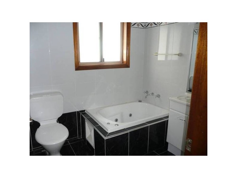 2 Quentin Street, Bass Hill NSW 2197