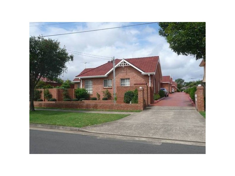 Picnic Point NSW 2213