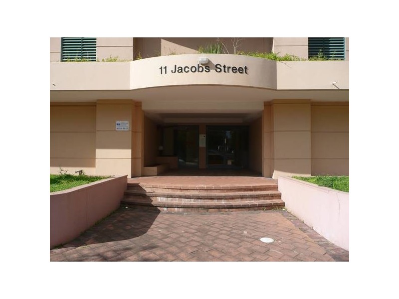 806/11 JACOBS STREET, Bankstown NSW 2200