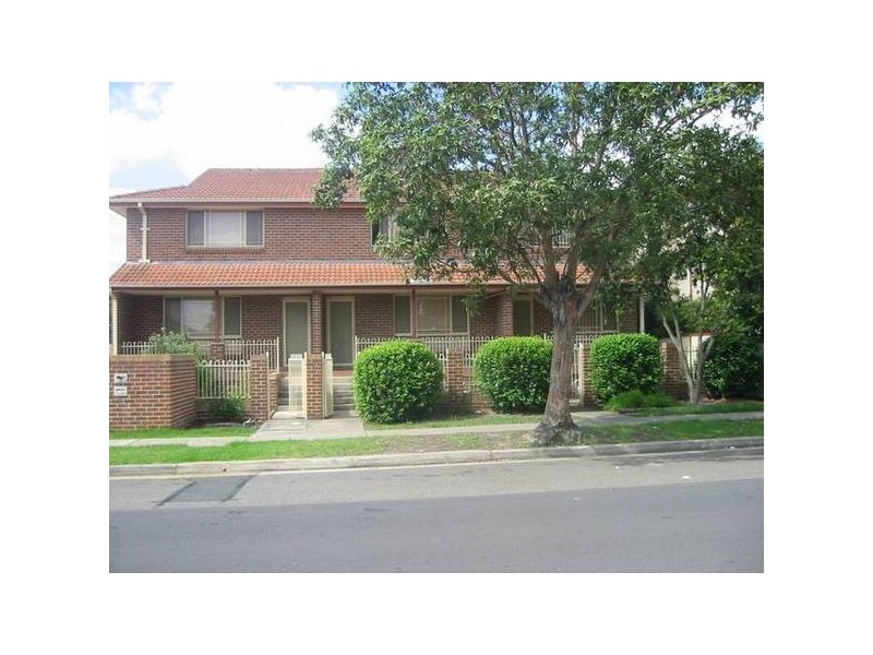 1/36 CHERTSEY AVENUE, Bankstown NSW 2200