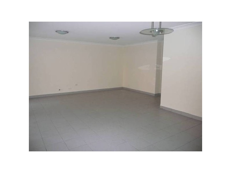 1/4-6 DE WITT STREET, Bankstown NSW 2200