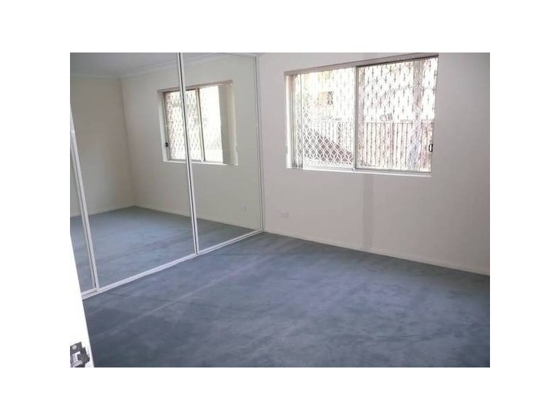 1/4-6 DE WITT STREET, Bankstown NSW 2200