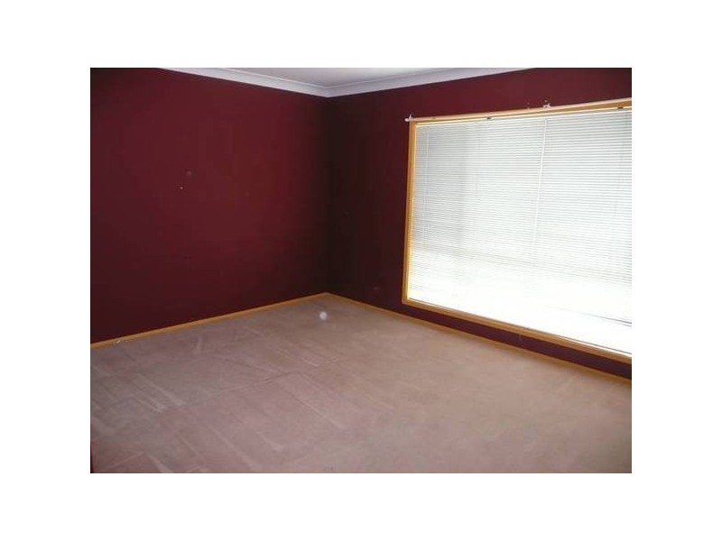 28 WENDY AVENUE, Georges Hall NSW 2198