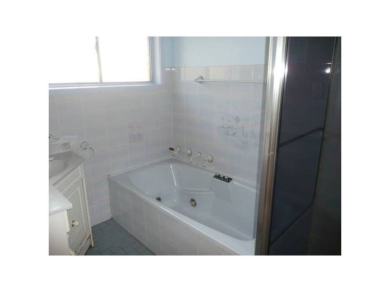 28 WENDY AVENUE, Georges Hall NSW 2198