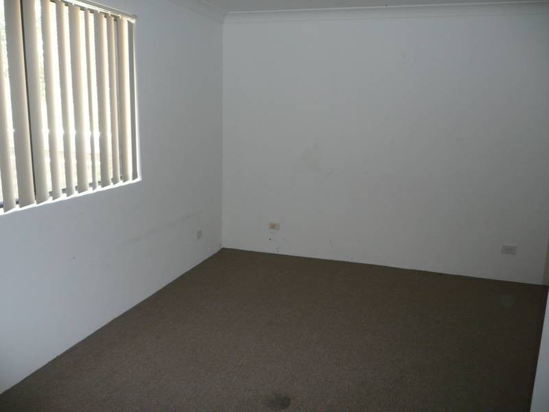 3/41-43 CAIRDS AVENUE, Bankstown NSW 2200