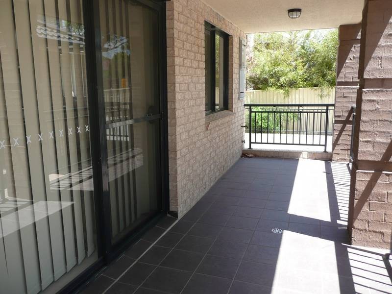 3/41-43 CAIRDS AVENUE, Bankstown NSW 2200