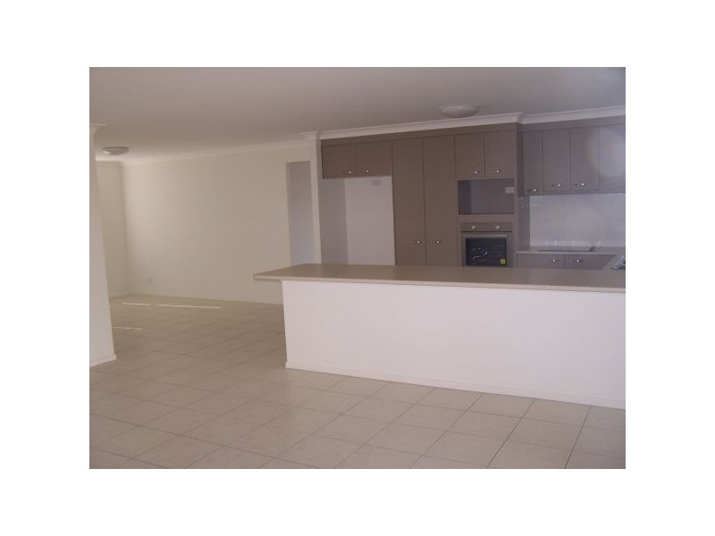 Warner QLD 4500