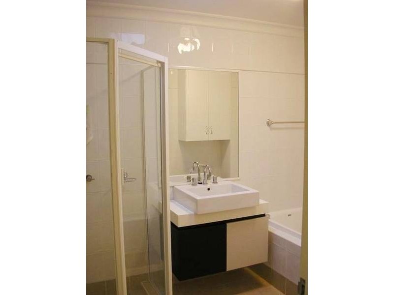 13/22 Blaxcell Street, Granville NSW 2142